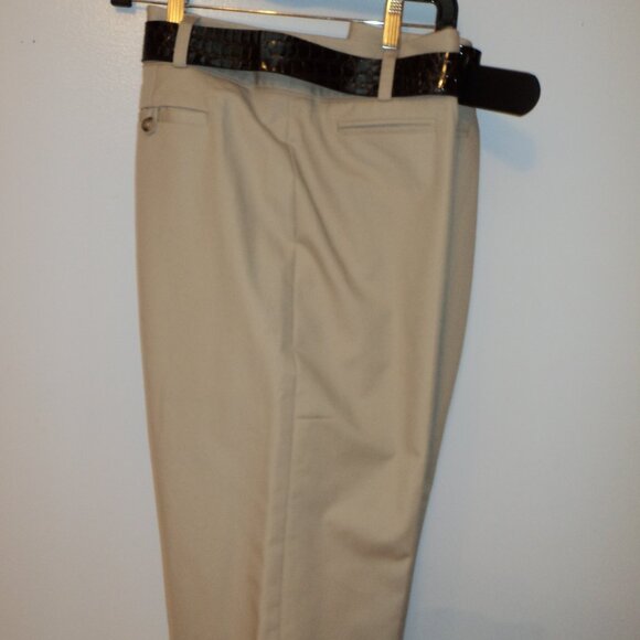 NWT Apt 9 Women's Size 16 Maxwell Fit Beige Capri Pants Cropped Faux Croc Belt - Picture 4 of 11